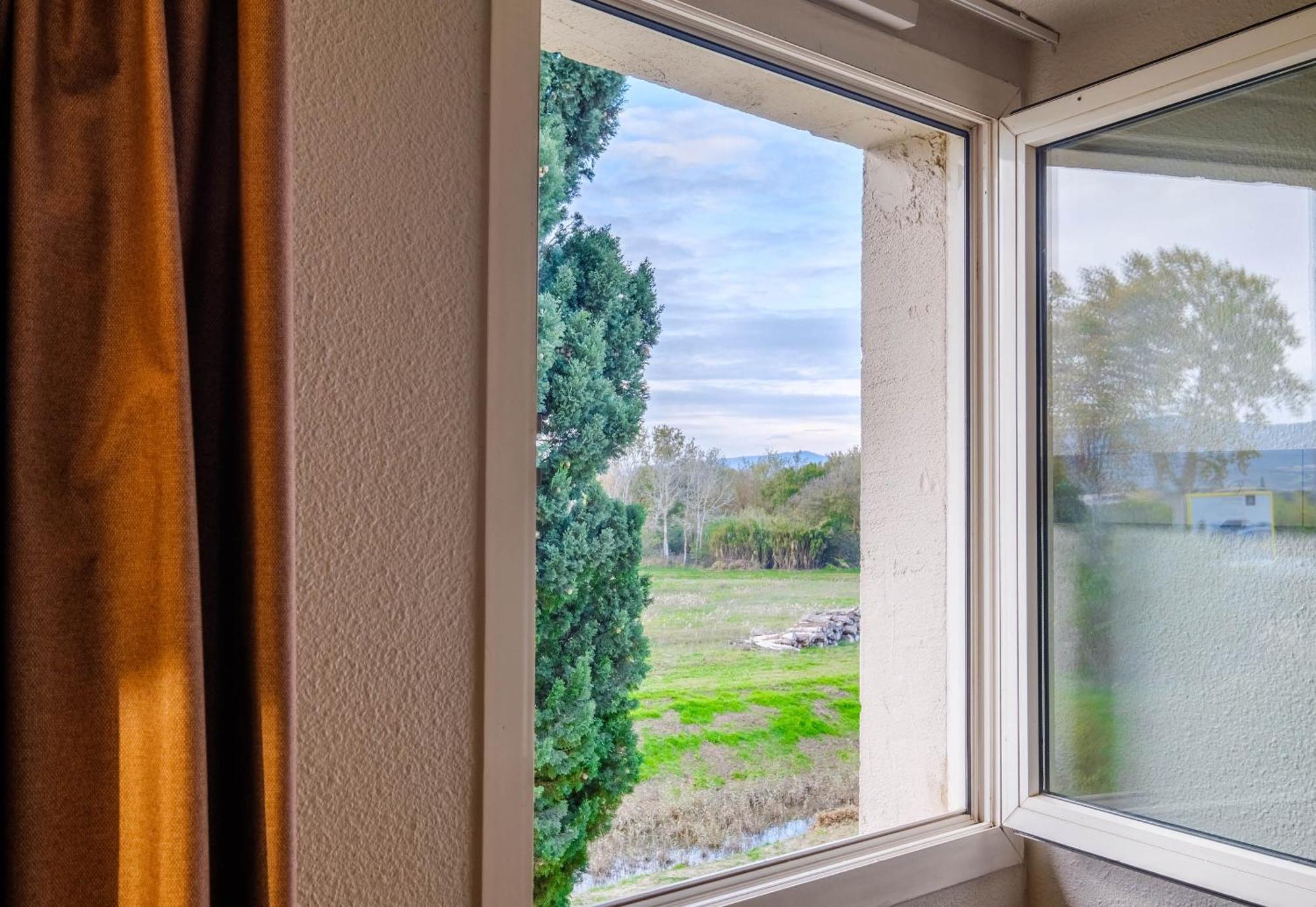 B&B Hotel Frejus Puget-Sur-Argens Zewnętrze zdjęcie